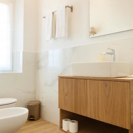 ゲストハウス Le Tortorelle 3*